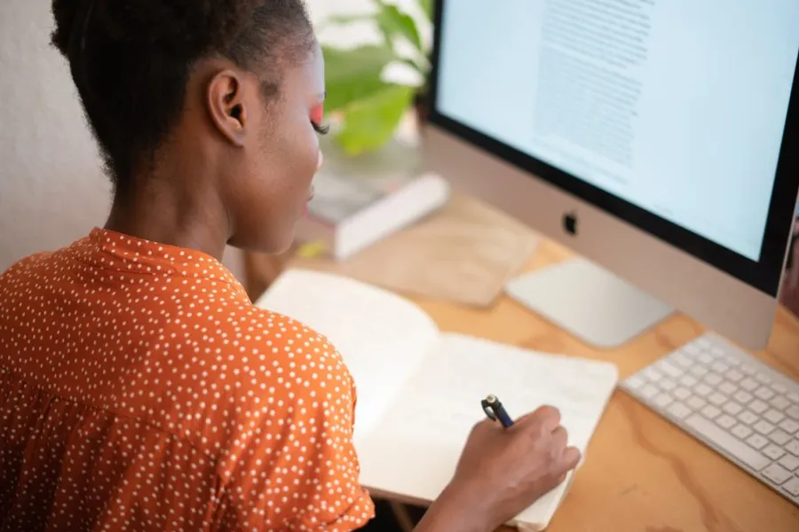 Freelance And E-Commerce Income Ideas
